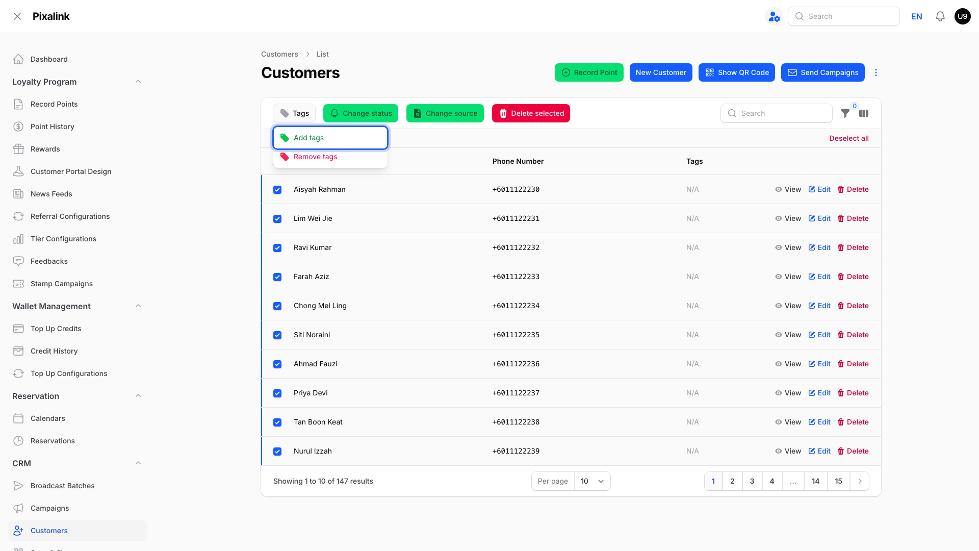 All 147 customers selected with the Tags menu open and Add tags highlighted